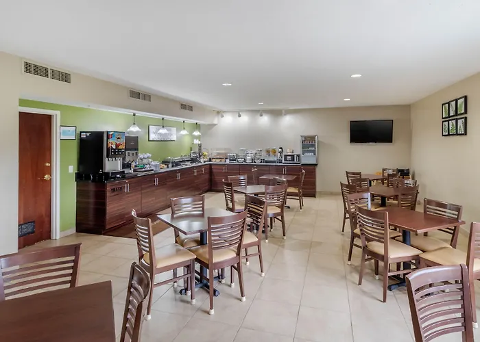 Sleep Inn & Suites Allendale