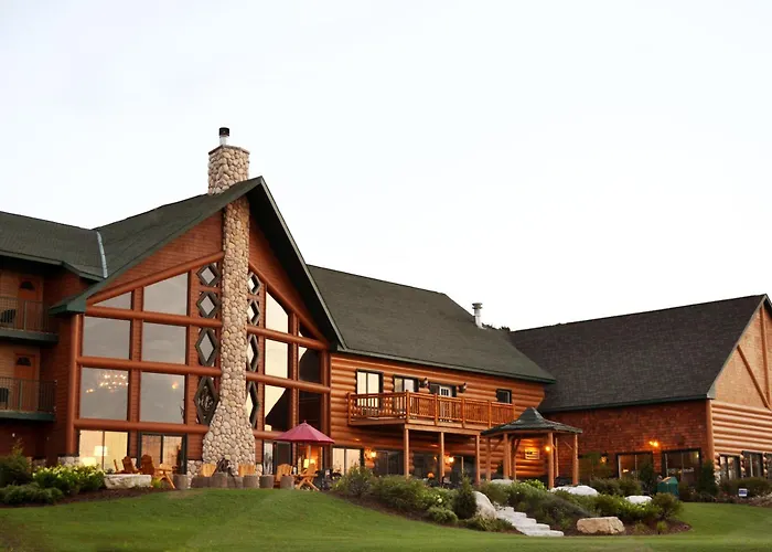 Crooked River Lodge
