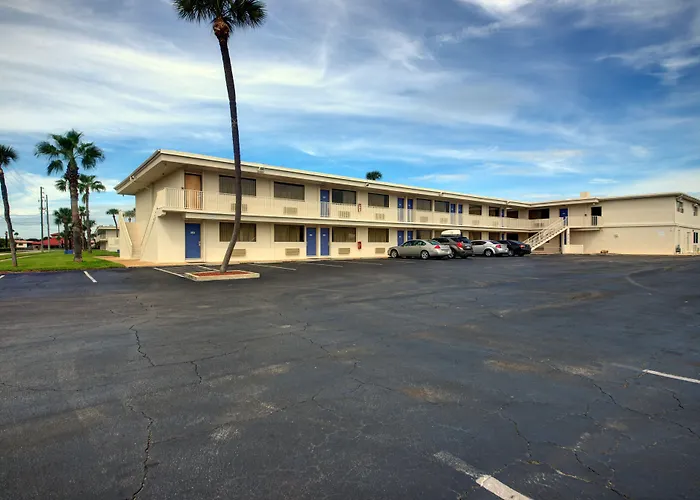 Motel 6-Cocoa Beach, Fl