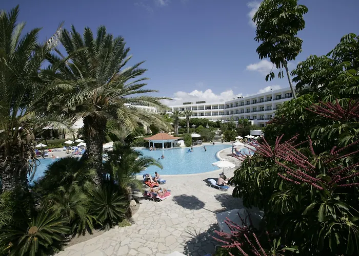 Avanti Hotel