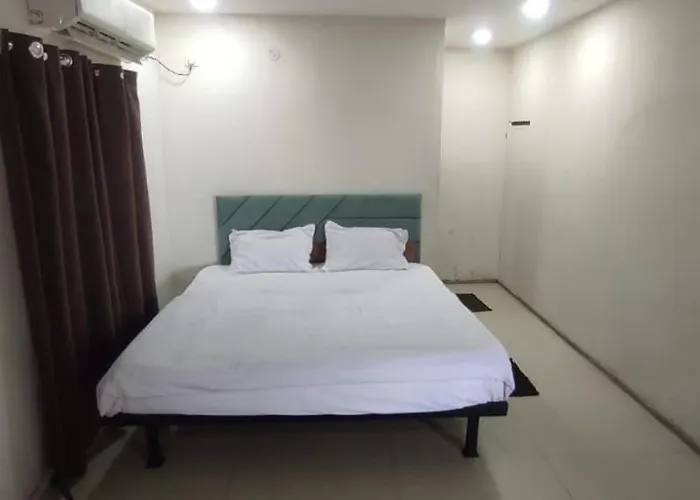 Hotel Zova