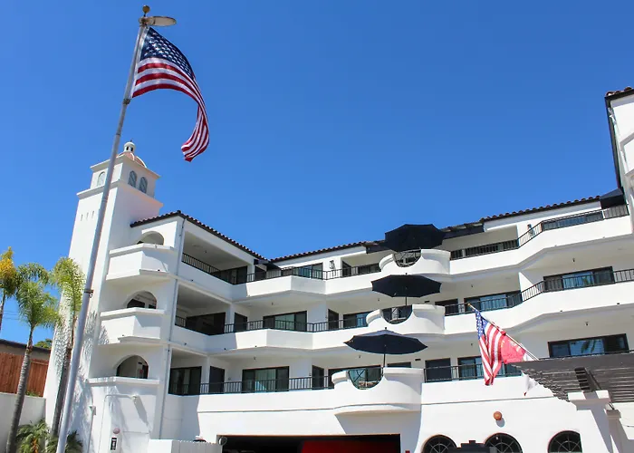 The Surfbreak Hotel