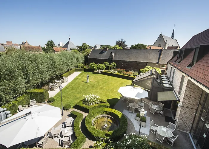 Begijnhof Hotel