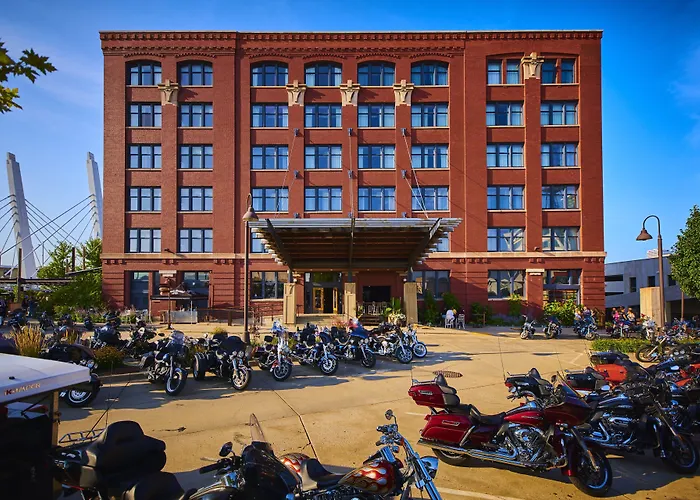 The Iron Horse Hotel (Adults Only)