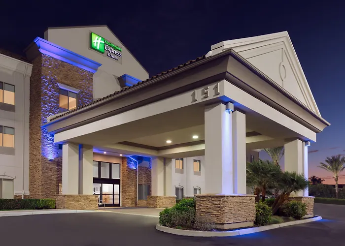 Holiday Inn Express & Suites Merced - Yosemite Natl Pk Area By Ihg