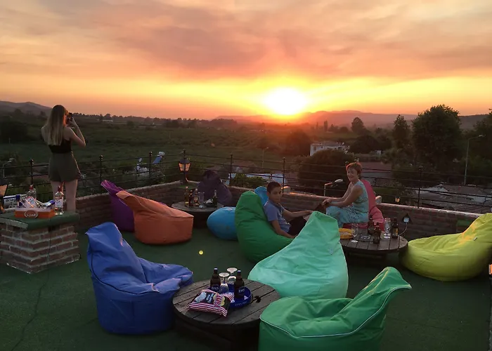 Rebetika Hotel & Bistro