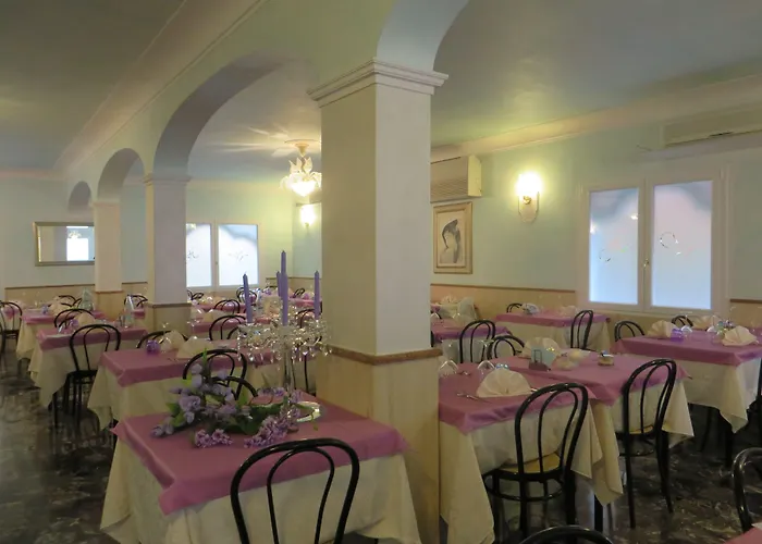 Hotel Maxim
