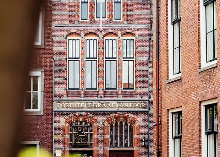 Post-Plaza Hotel & Grand Cafe