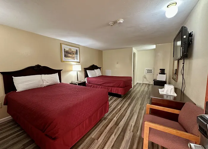 Red Carpet Inn Pulaski
