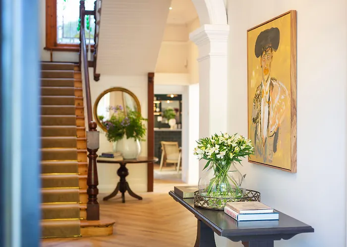 One Kensington Boutique Hotel