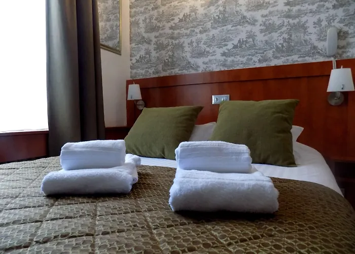 Logis Hotel La Breche - Restaurant Berthelot