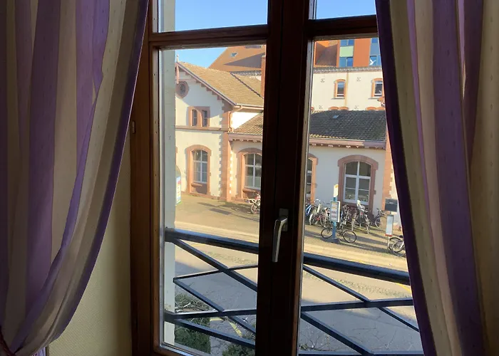 Cit'Hotel Des Vosges - 5 Rue De La Gare
