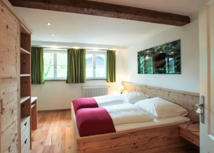 Hotel Hirsch