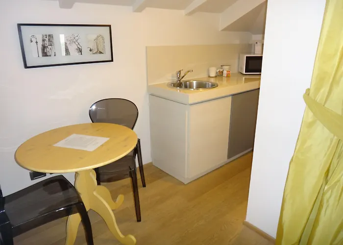 Hotel Ariston & Apartments