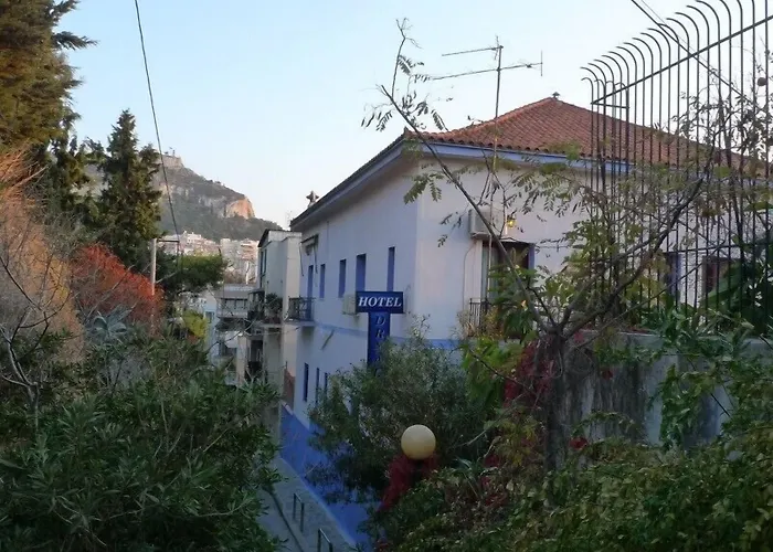 Dryades & Orion Hotel