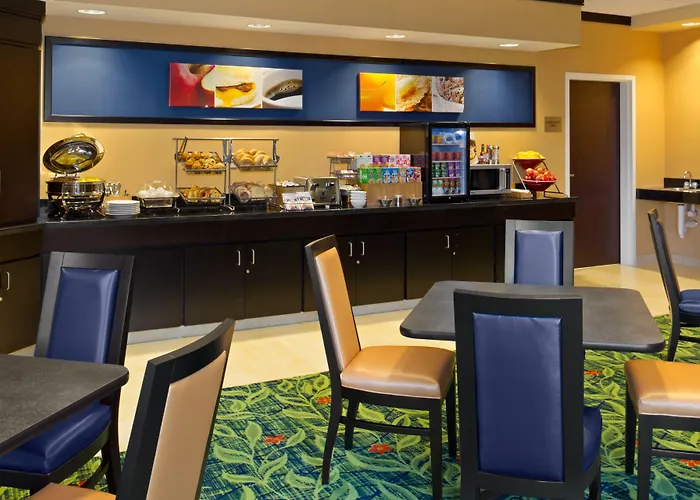Fairfield By Marriott Tacoma Puyallup
