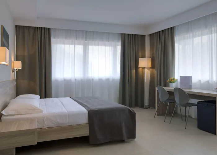 Hotel Dimorae Rooms And Suites - Apartments
