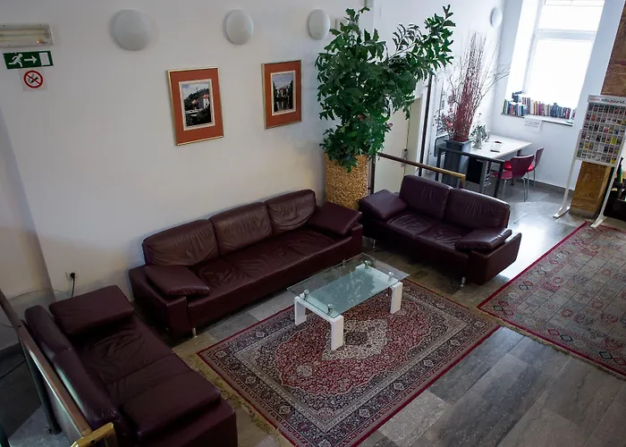 Hotel Emonec