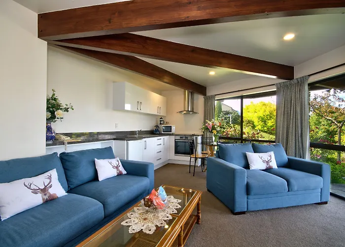 Balmoral Lodge
