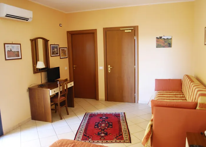 Greta Rooms Hotel