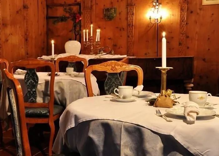 Hotel Ansitz Kandelburg