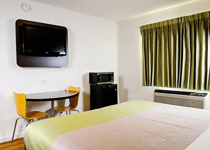 Motel 6-Modesto, Ca - Downtown
