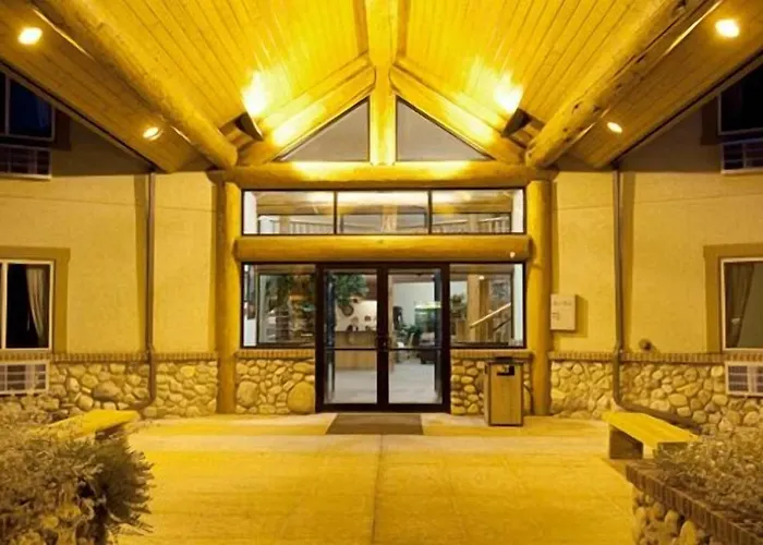 Cody Legacy Inn & Suites
