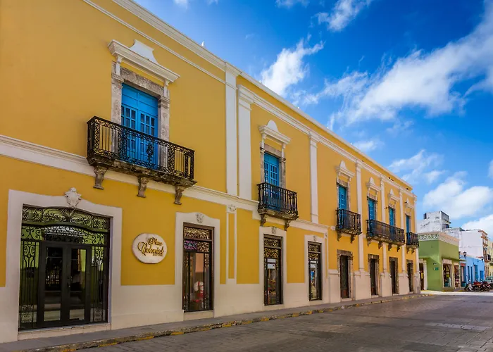 Hotel Plaza Colonial