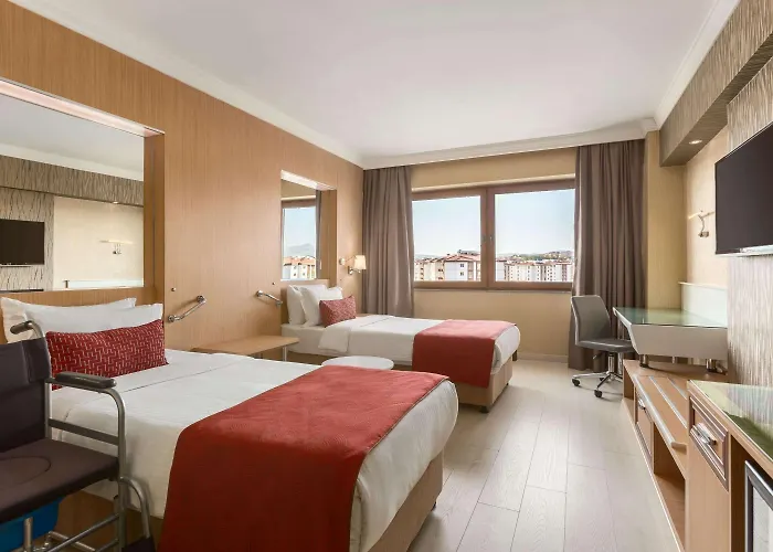 Ramada Usak
