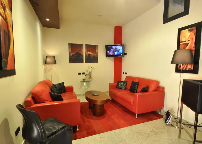 Planet Hotel