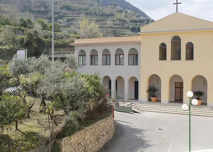 Ancelle Sorrento - Casa D'Accoglienza