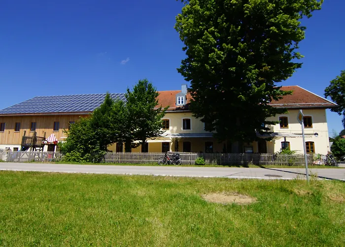 Landhotel & Gasthof Baiernrain