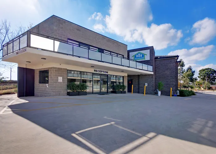 Value Suites Penrith