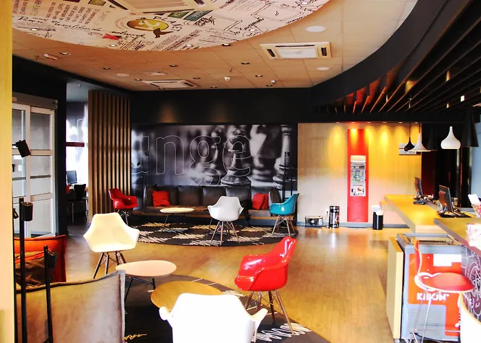 Oft Plaza Oeste Hotel