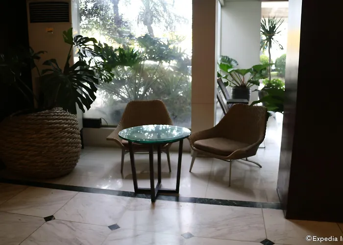 Sugarland Hotel