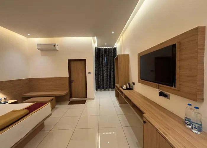 Triviera Hotel Chirala