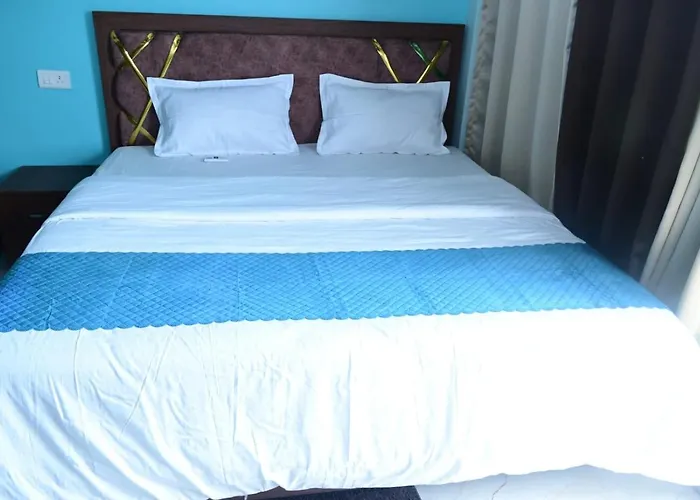 White Stay House