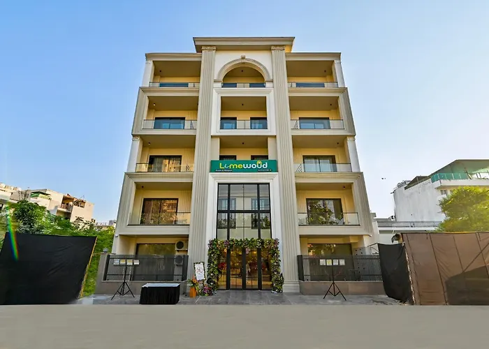 Limewood Signature - Golf Course Road