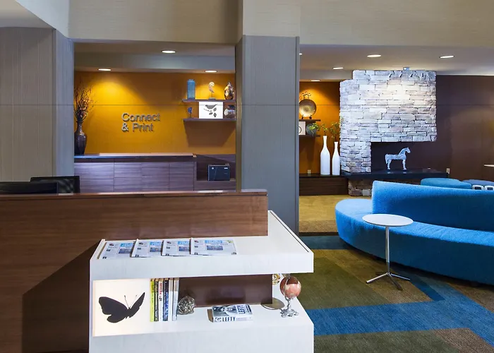 Fairfield Inn & Suites By Marriott Atlanta Buford/Mall Of Georgia