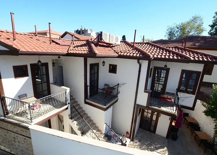 La Paloma Hotel