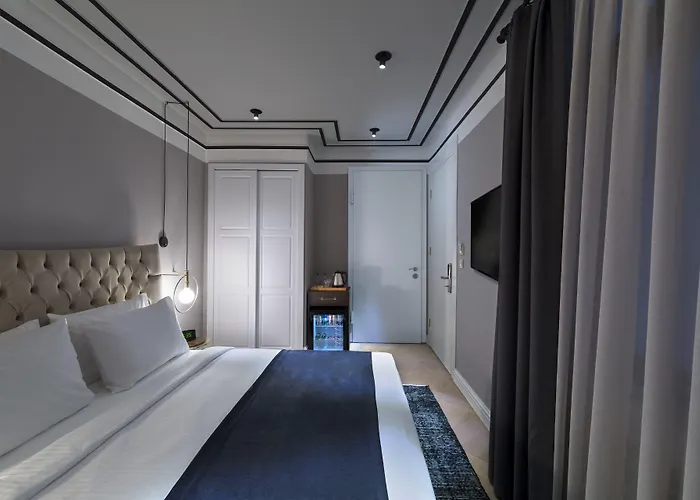 Walton Hotels Galata