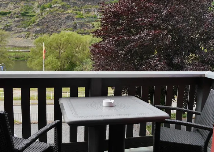 Hotel-garni-Kachelburg