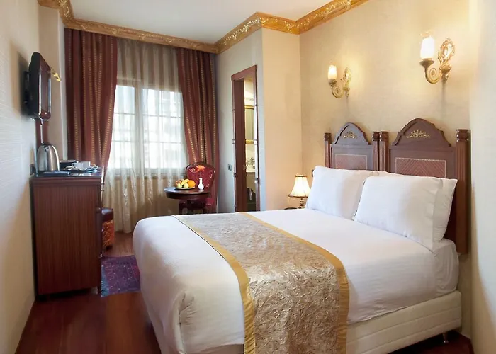 Hotel Sapphire