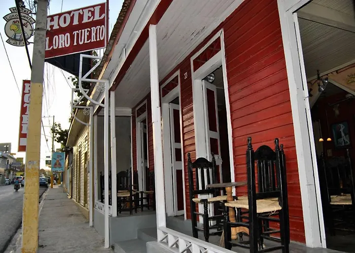 Hotel Loro Tuerto