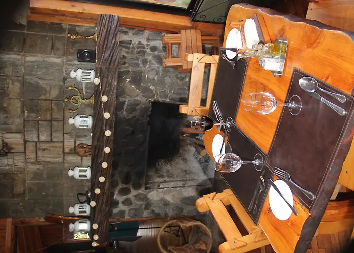 Hosteria-Cabanas Rucapillan
