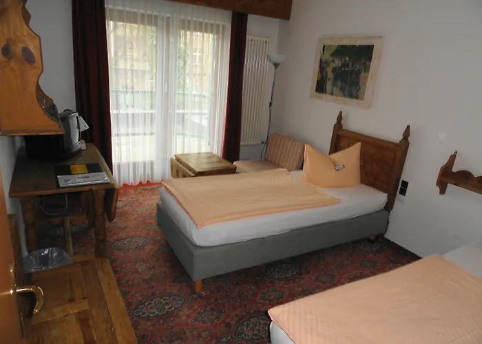 Solitaire Hotel