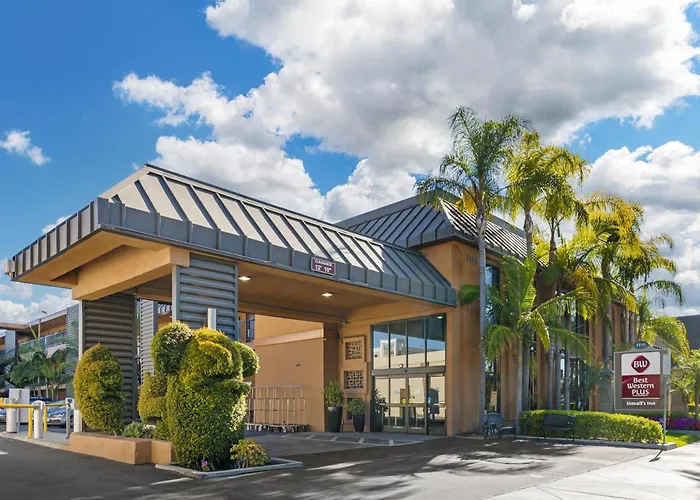 Best Western Plus Stovall's Inn