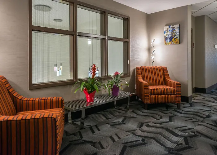 Encore Suites By Service Plus Inns