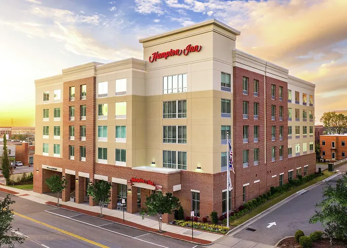 Hampton Inn Wilmington Downtown