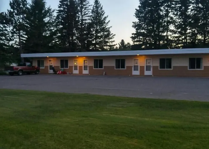 Prairie Motel Merrill